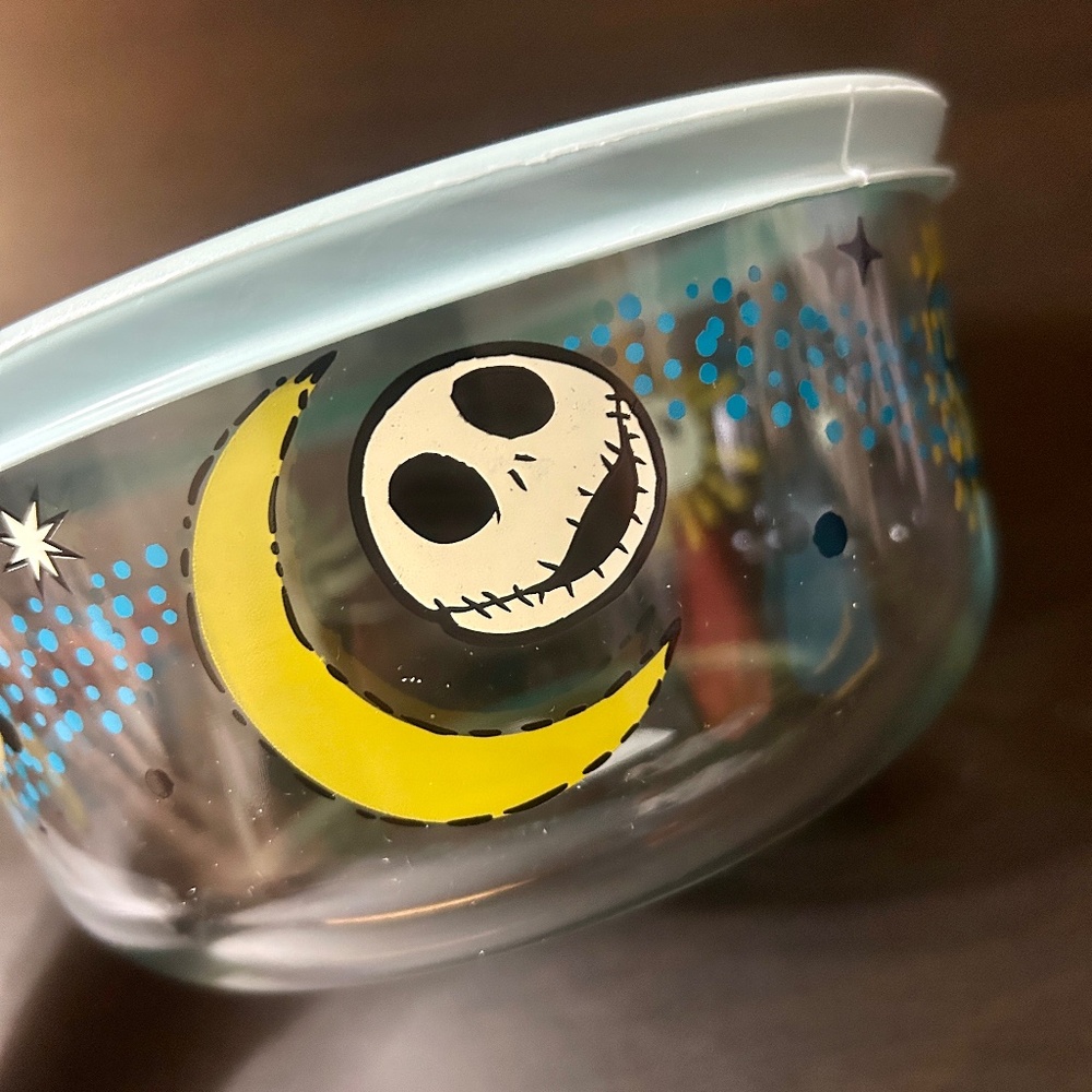 The Nightmare Before Christmas Pyrex 4 Cup